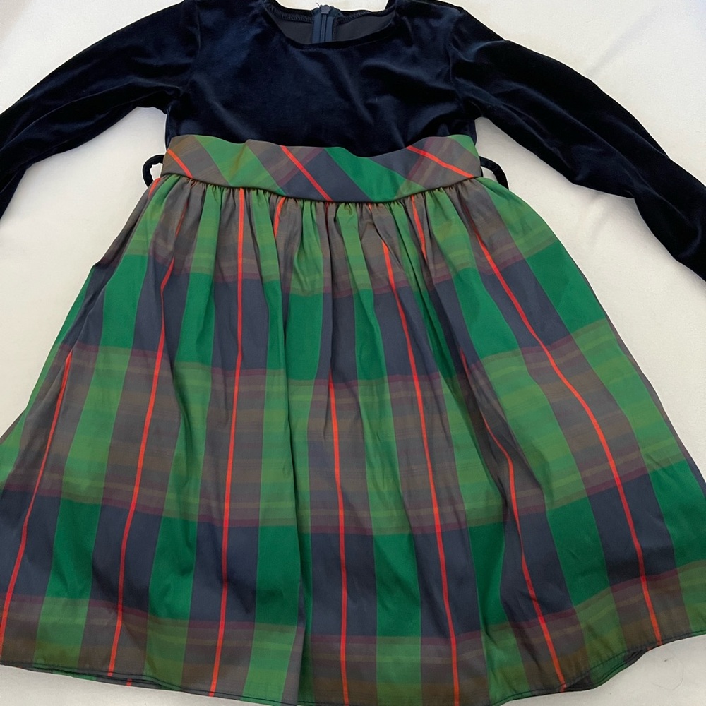 Girls dress